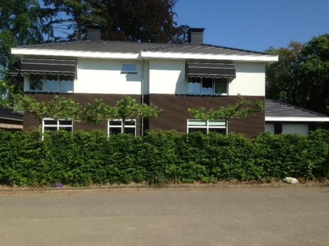Hotel Garni Villa Arrisja Eefde Exterior photo